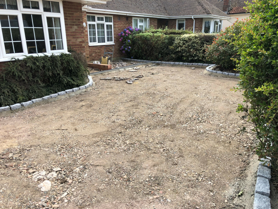 Resin bound gravel before