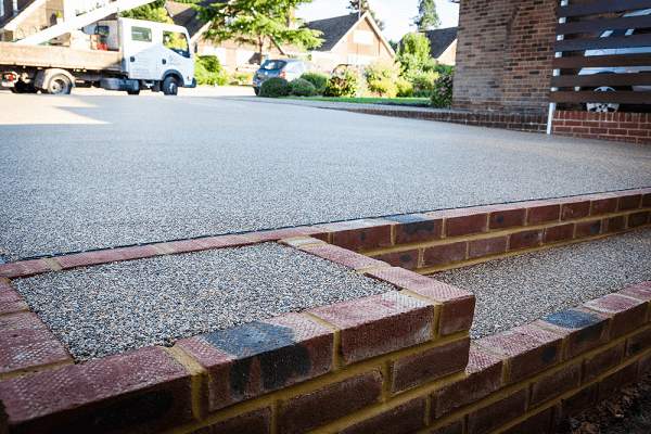 resin bound gravel driveway on a sunny day. 